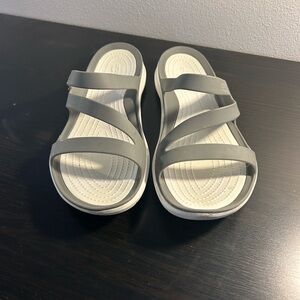 Crocs Women's Swiftwater Sandal Size 9 Strappy Slide Gray White Rubber Comfy